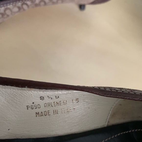 Signature coach - Picture 5 of 6